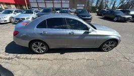 Used 2015 Mercedes-Benz C 300 Sedan image 4