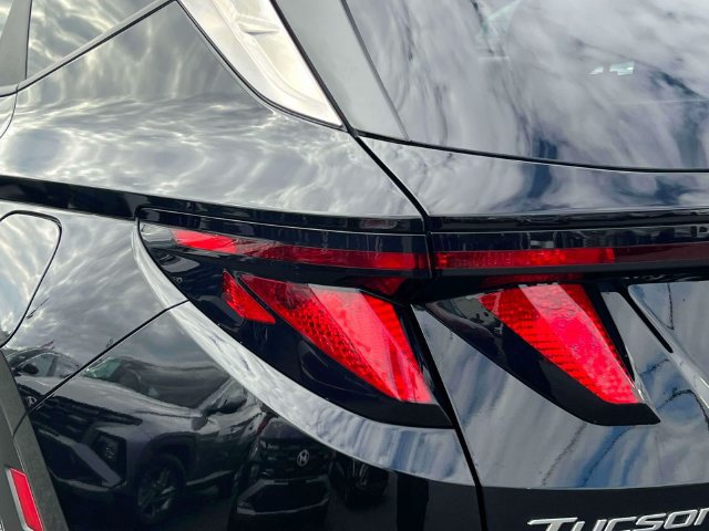 Certified 2024 Hyundai Tucson SEL FWD image 10