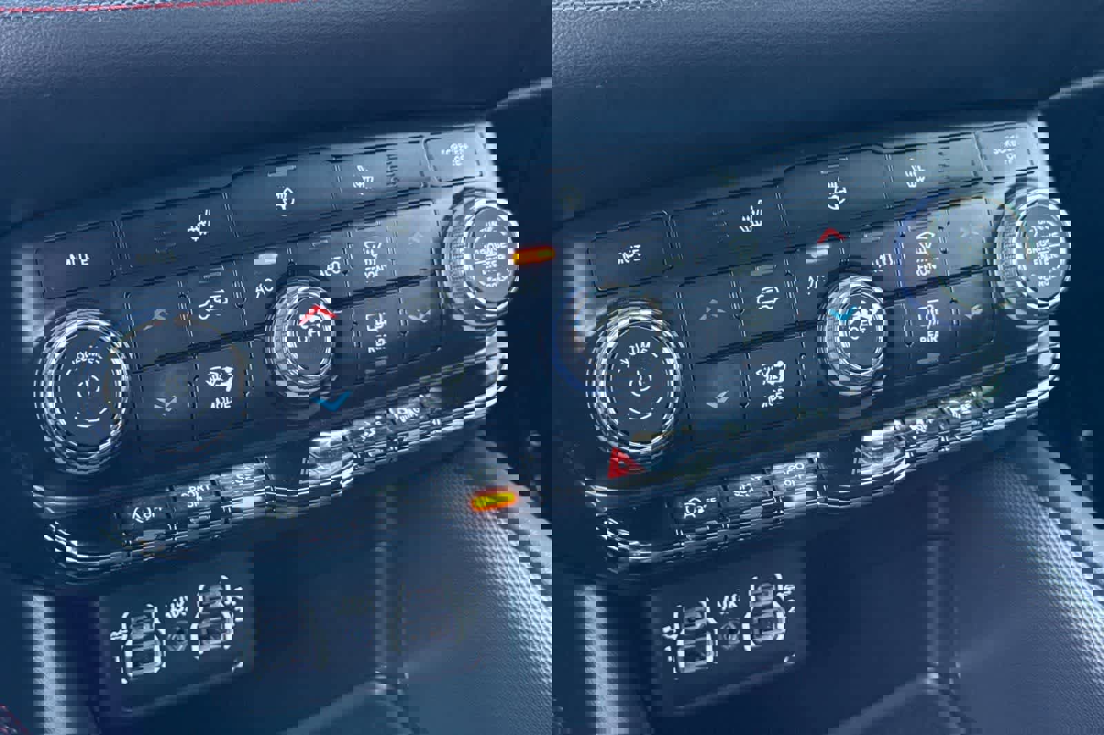 Used 2024 Dodge Durango GT w/ Blacktop Package image 22