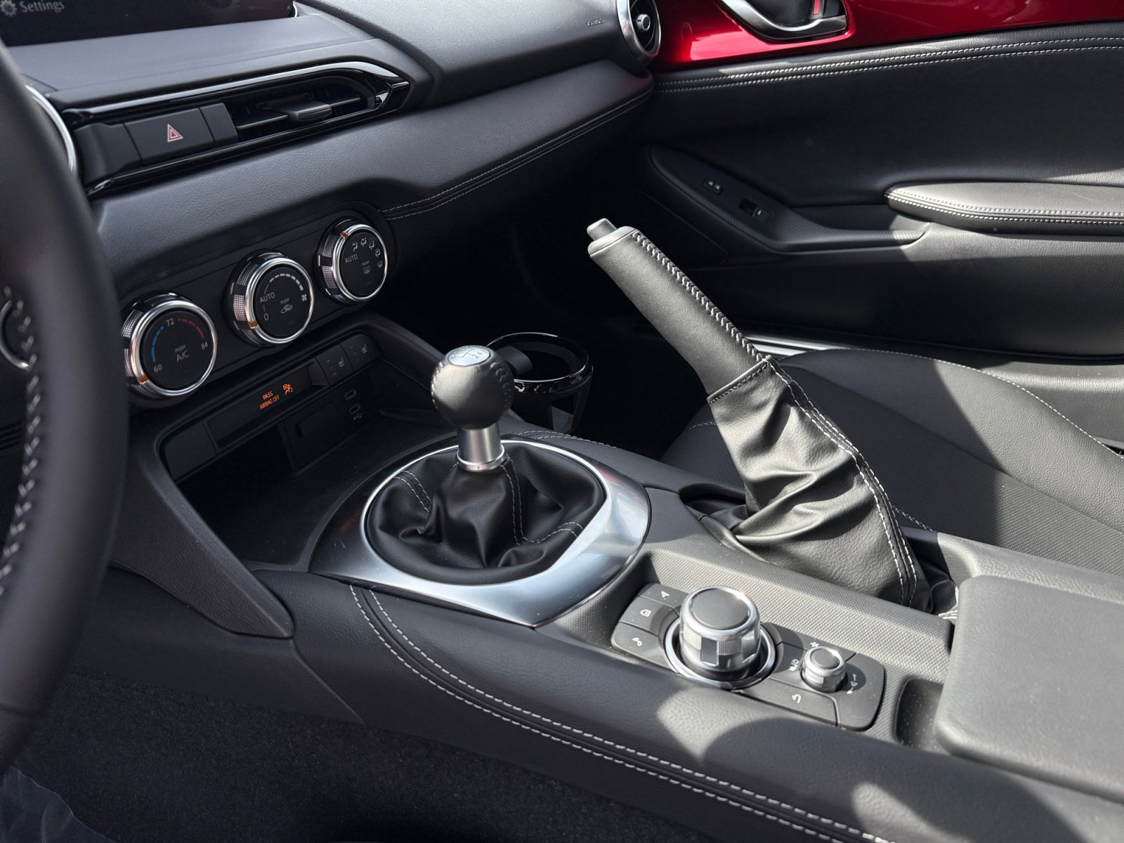 New 2026 MAZDA MX-5 Miata Grand Touring w/ Weather Package image 13