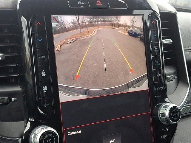 Used 2025 RAM 1500 Laramie image 18