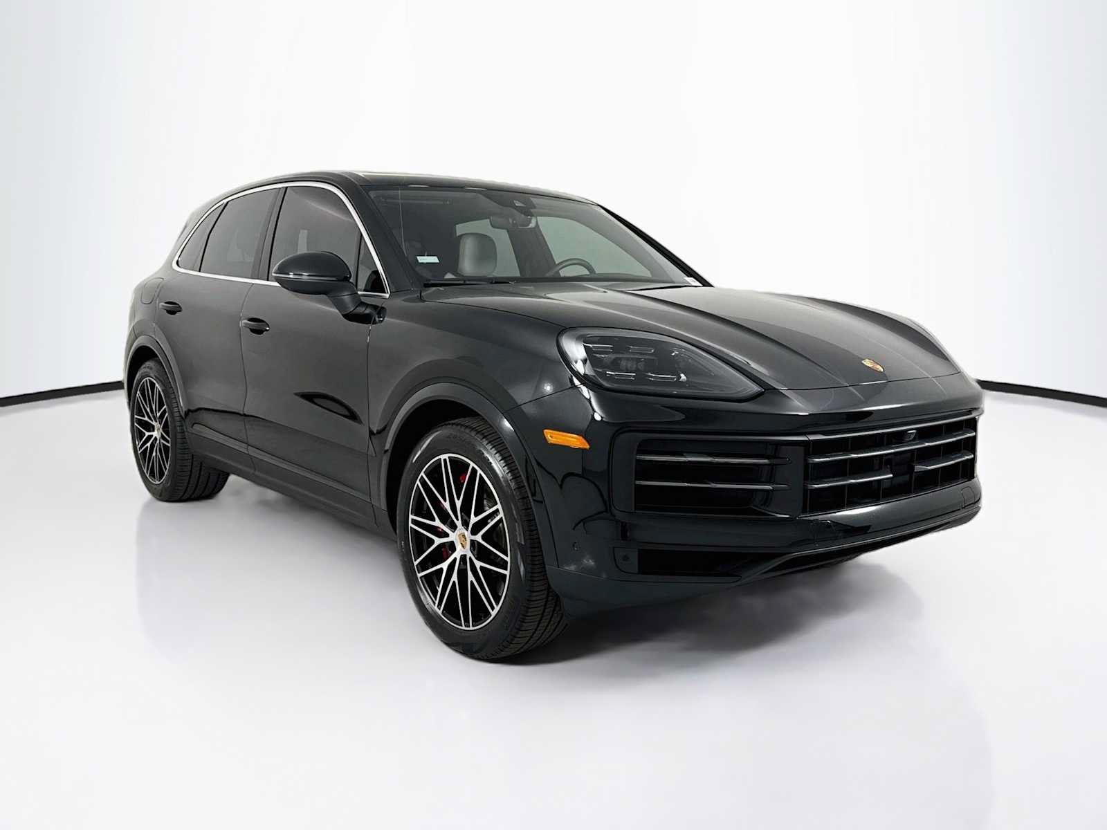 Certified 2025 Porsche Cayenne S AWD/4WD image 7