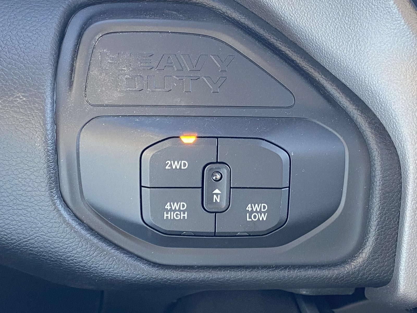 New 2026 RAM 2500 Big Horn AWD/4WD image 26
