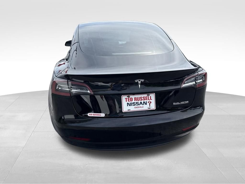 Used 2022 Tesla Model 3 Performance image 4