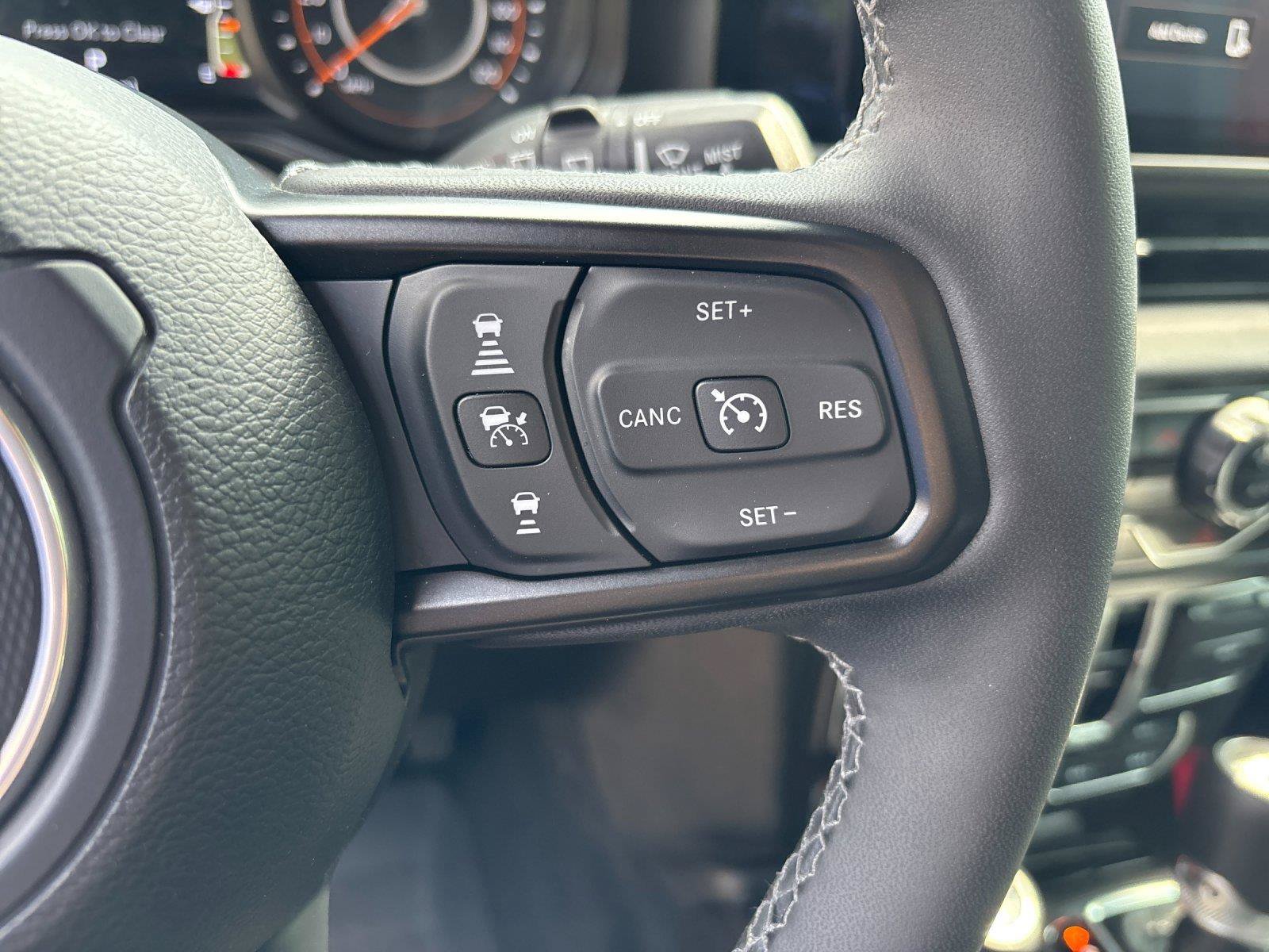 Used 2025 Jeep Wrangler Unlimited Rubicon AWD/4WD image 20