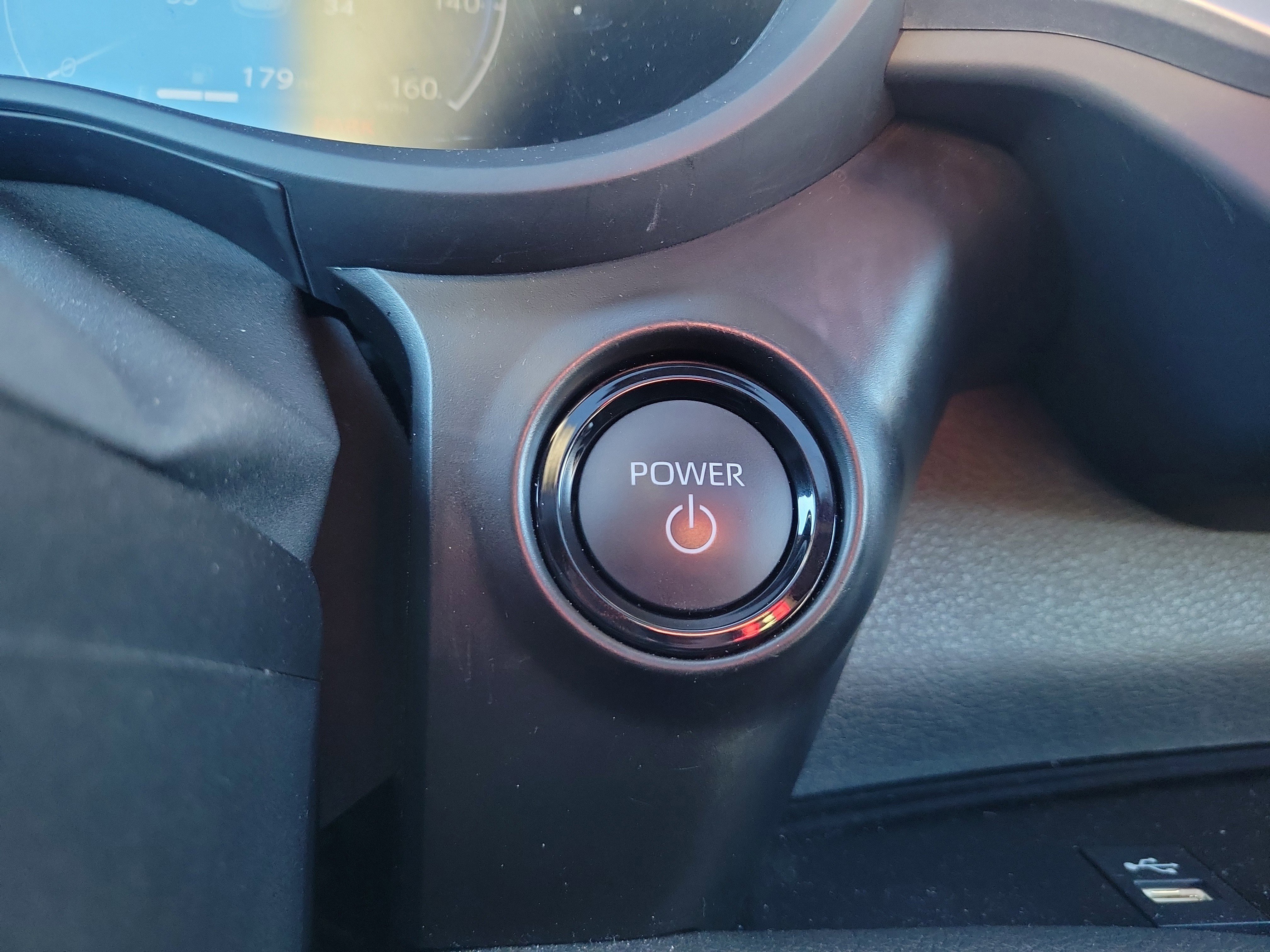 Used 2025 Toyota Sienna Platinum image 23