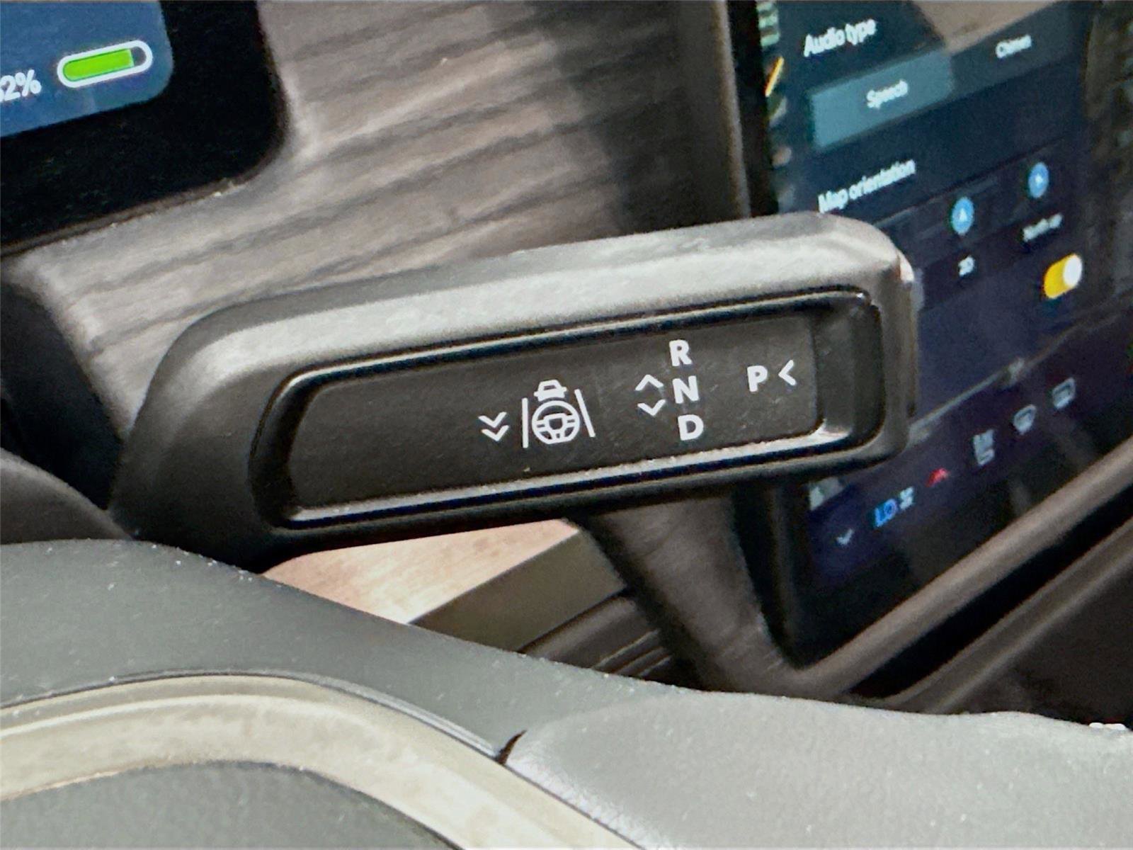 Used 2022 Rivian R1T Launch Edition image 12