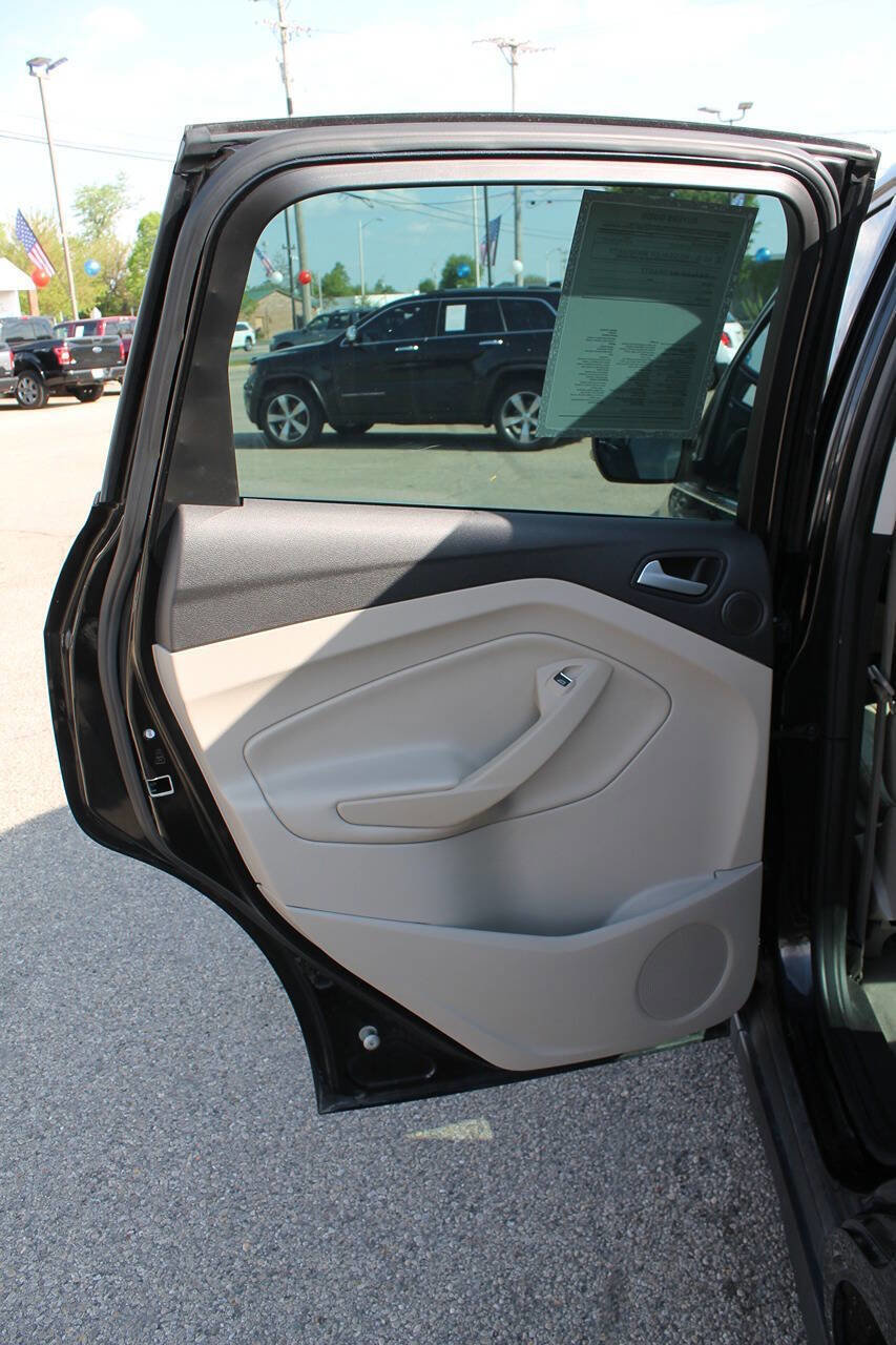 Used 2013 Ford C-MAX SEL FWD image 15