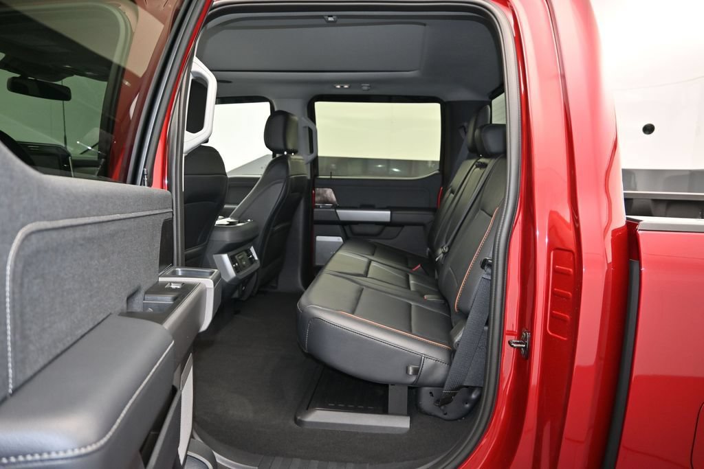 Certified 2026 Ford F250 Lariat w/ Lariat Ultimate Package AWD/4WD image 13