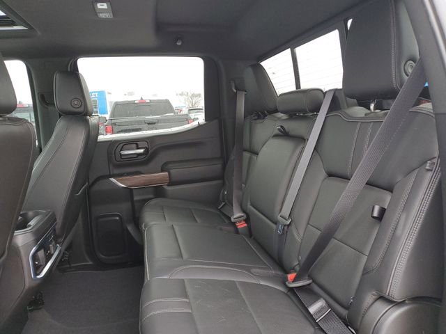 Used 2020 Chevrolet Silverado 1500 High Country w/ Technology Package image 32