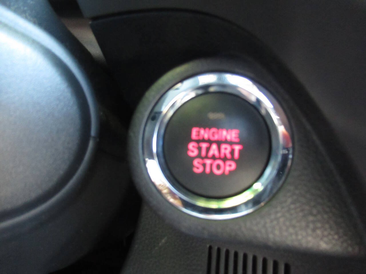 Used 2024 Subaru Crosstrek 2.5i Sport AWD/4WD image 31