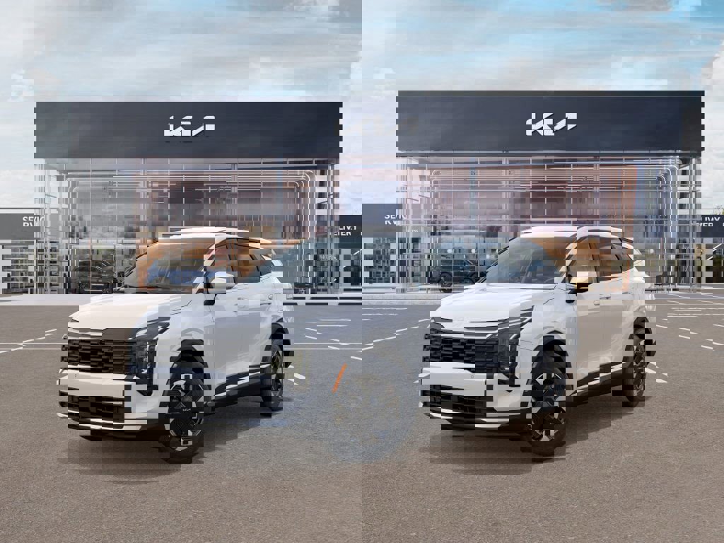 New 2026 Kia Sportage LX image 1