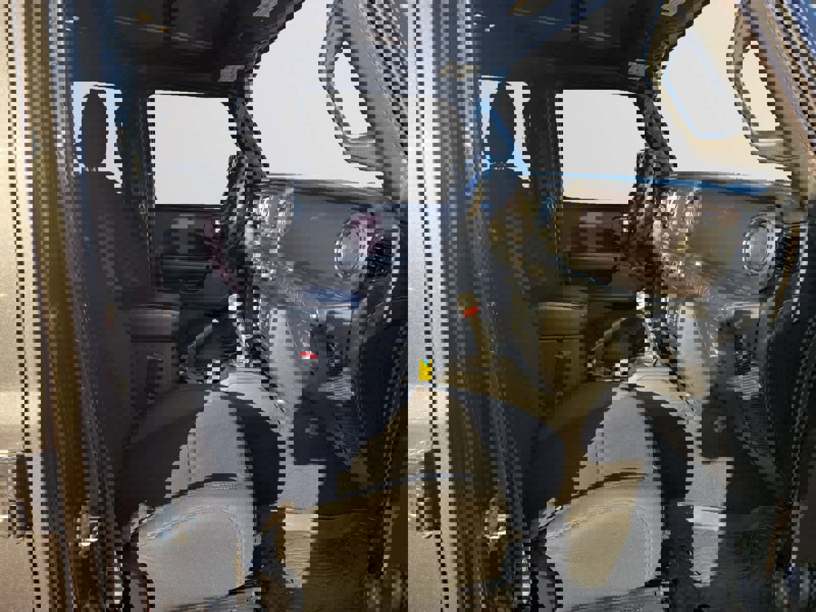 Used 2020 Jeep Wrangler Unlimited Sport image 15