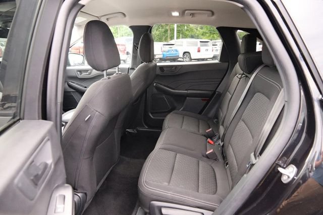 Certified 2025 Ford Escape Active FWD image 9
