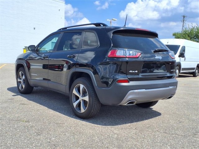 Used 2022 Jeep Cherokee Limited image 10