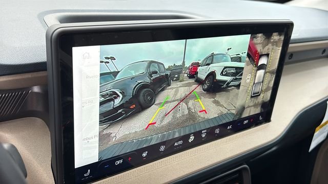 New 2026 Ford Maverick Lariat w/ 4K Tow Package AWD/4WD image 18