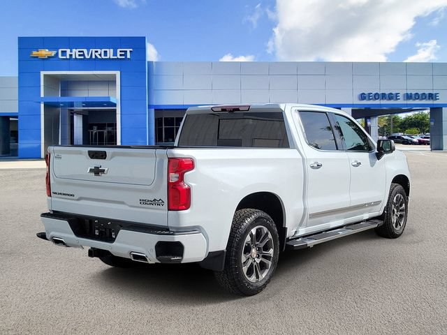 New 2026 Chevrolet Silverado 1500 High Country w/ Technology Package AWD/4WD image 4