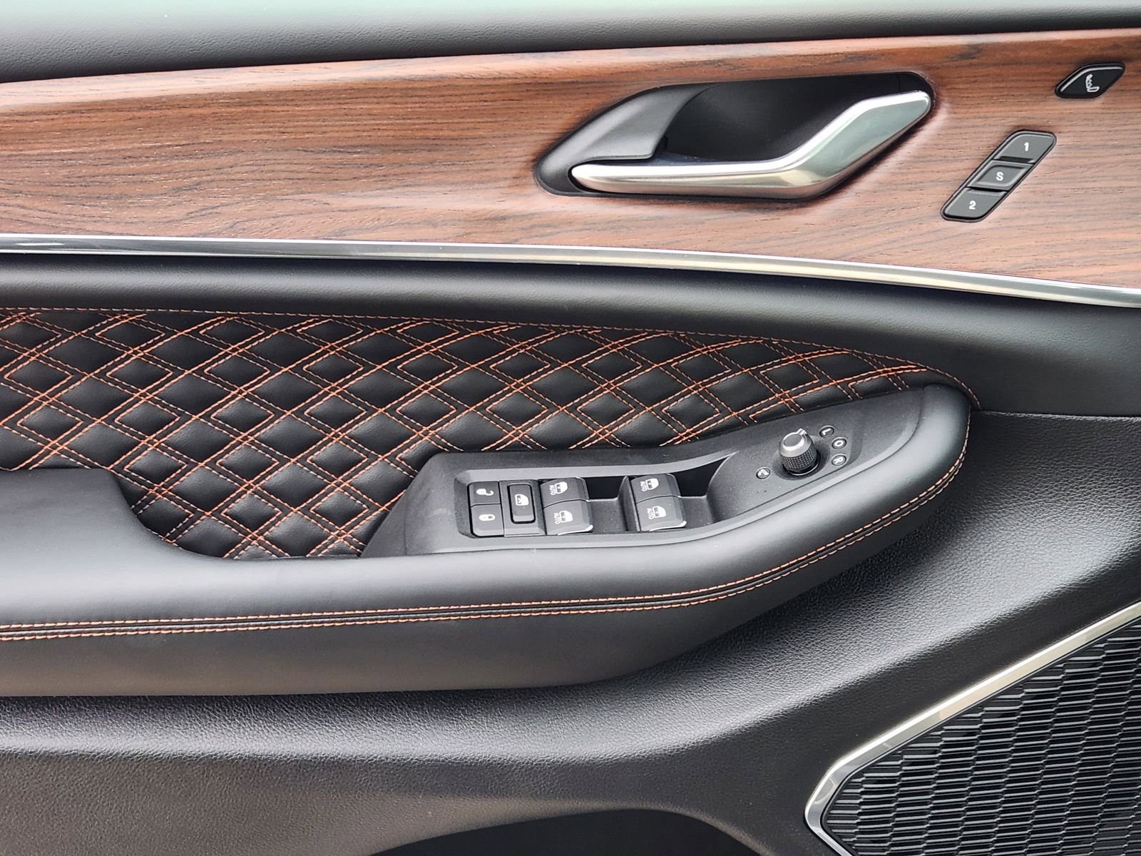 New 2025 Jeep Grand Cherokee L Summit w/ Obsidian Package image 19