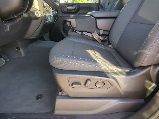 Certified 2024 Chevrolet Silverado 2500 Custom w/ Custom Convenience Package image 28