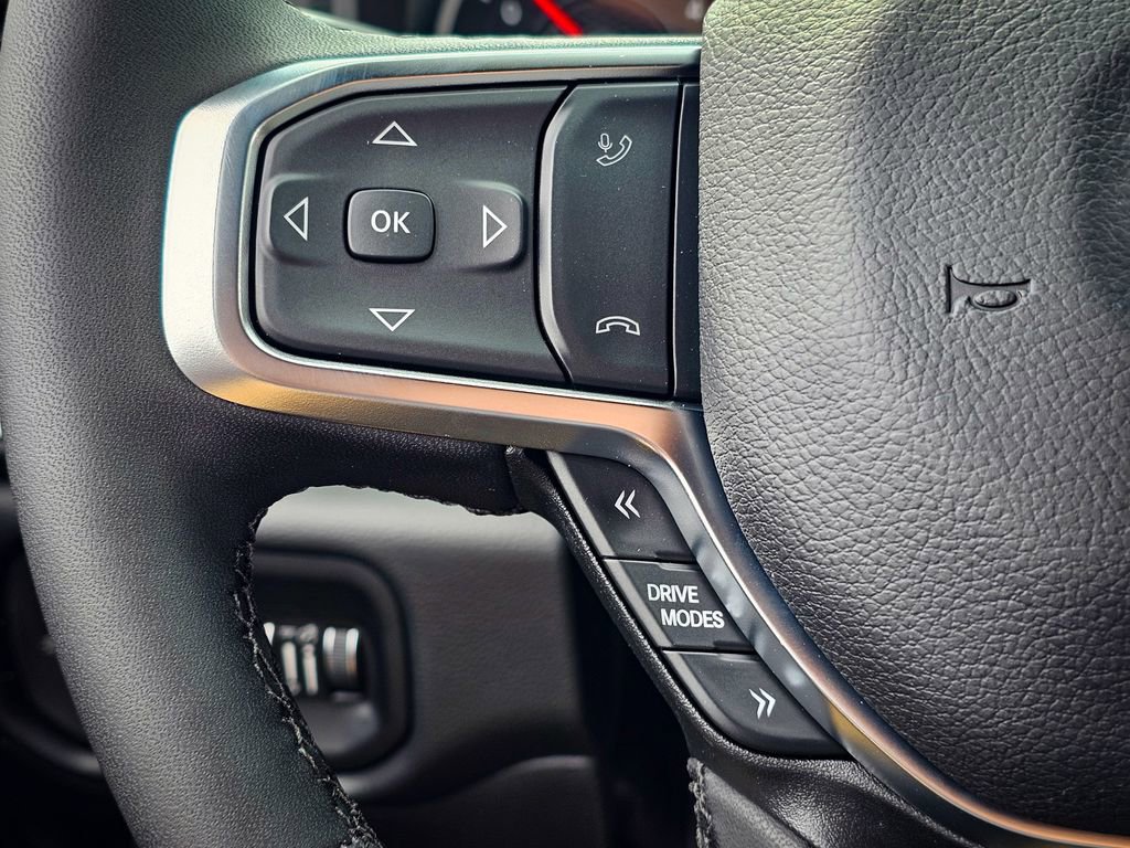 New 2026 RAM 1500 4x4 Crew Cab image 21