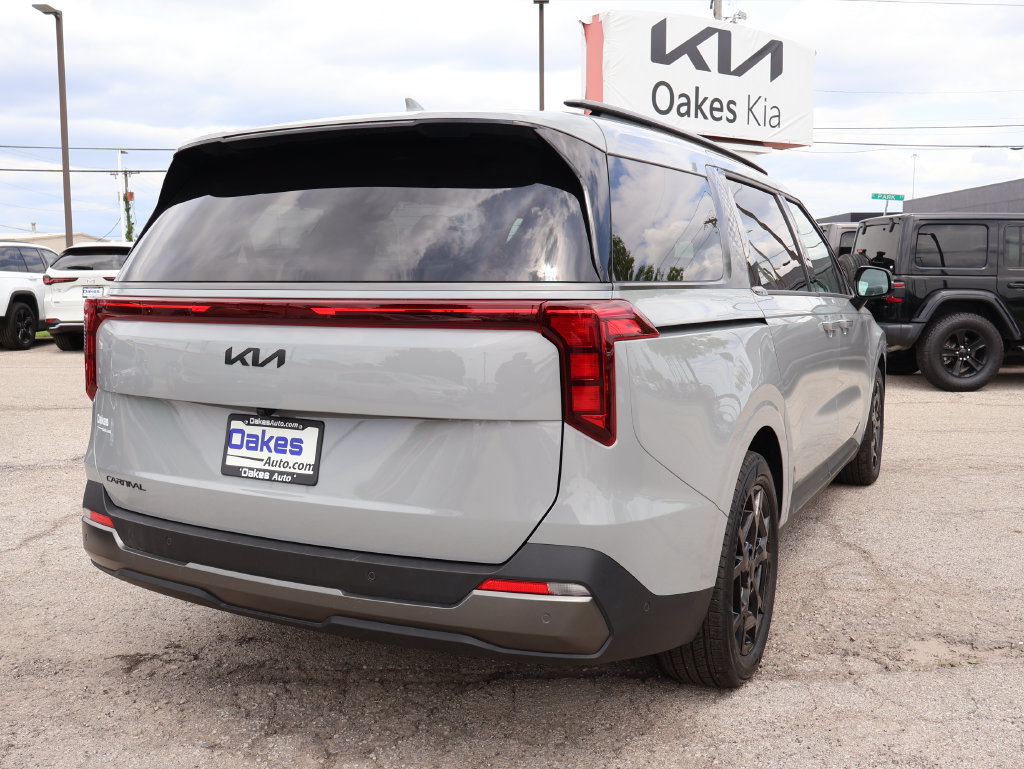 New 2026 Kia Carnival SX w/ SX Dark Edition Package FWD image 7