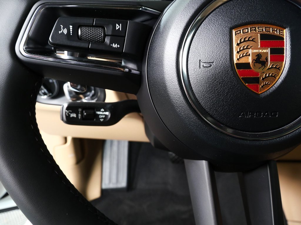 New 2026 Porsche Macan image 10