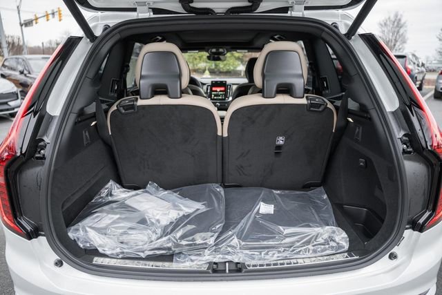 New 2026 Volvo XC90 B5 Ultra image 10