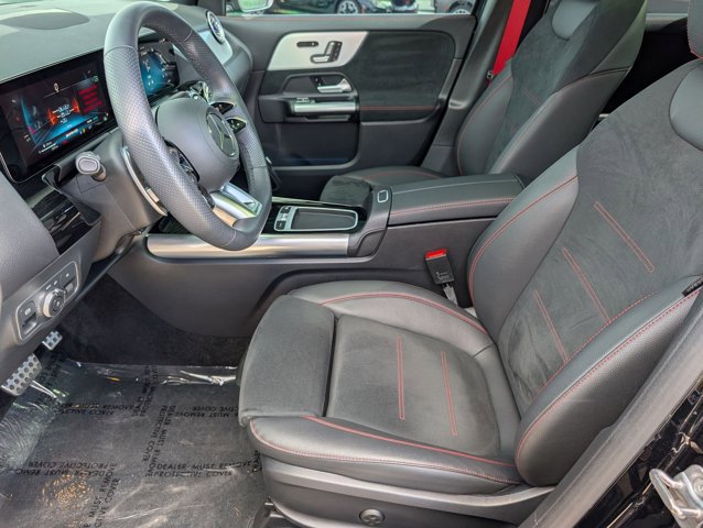 Used 2024 Mercedes-Benz GLA 35 AMG 4MATIC image 15