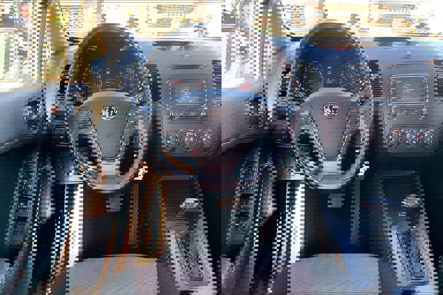 Used 2016 Kia Forte EX image 5