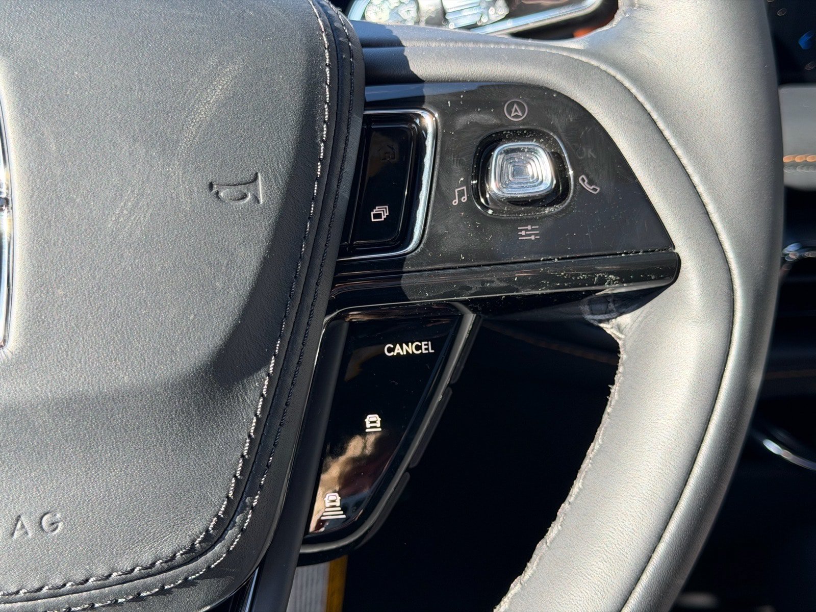 New 2026 Lincoln Aviator Black Label AWD/4WD image 30