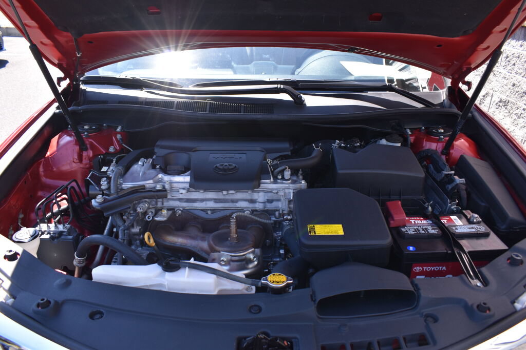 Used 2012 Toyota Camry LE FWD image 27