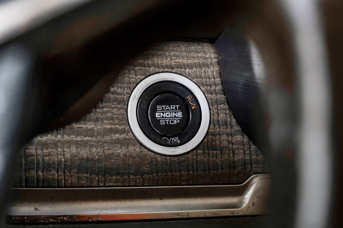 Used 2020 RAM 3500 Limited image 17