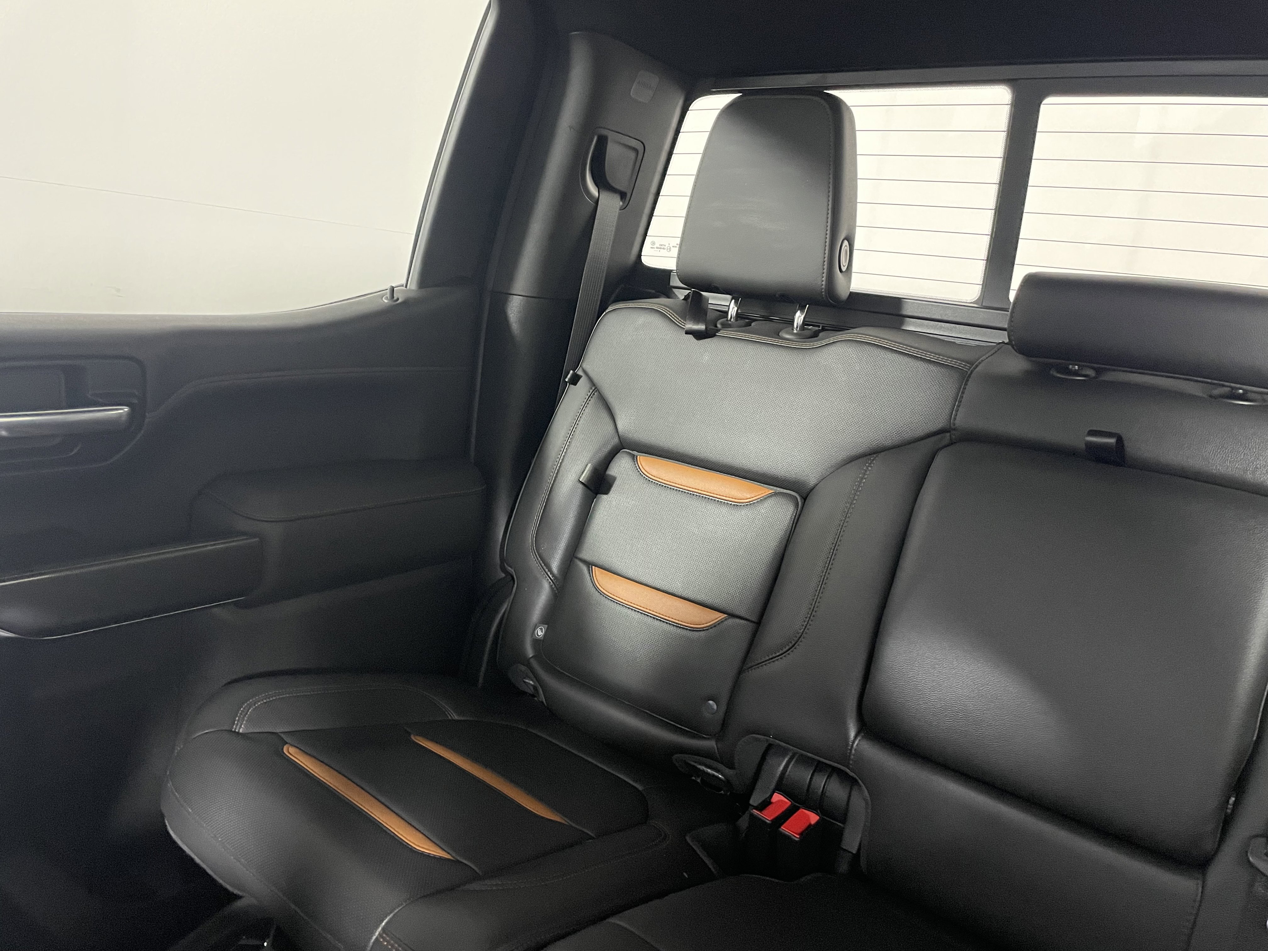 Used 2020 GMC Sierra 1500 AT4 w/ AT4 Premium Package image 13