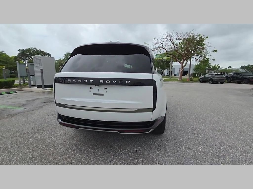 Used 2024 Land Rover Range Rover SE AWD/4WD image 35