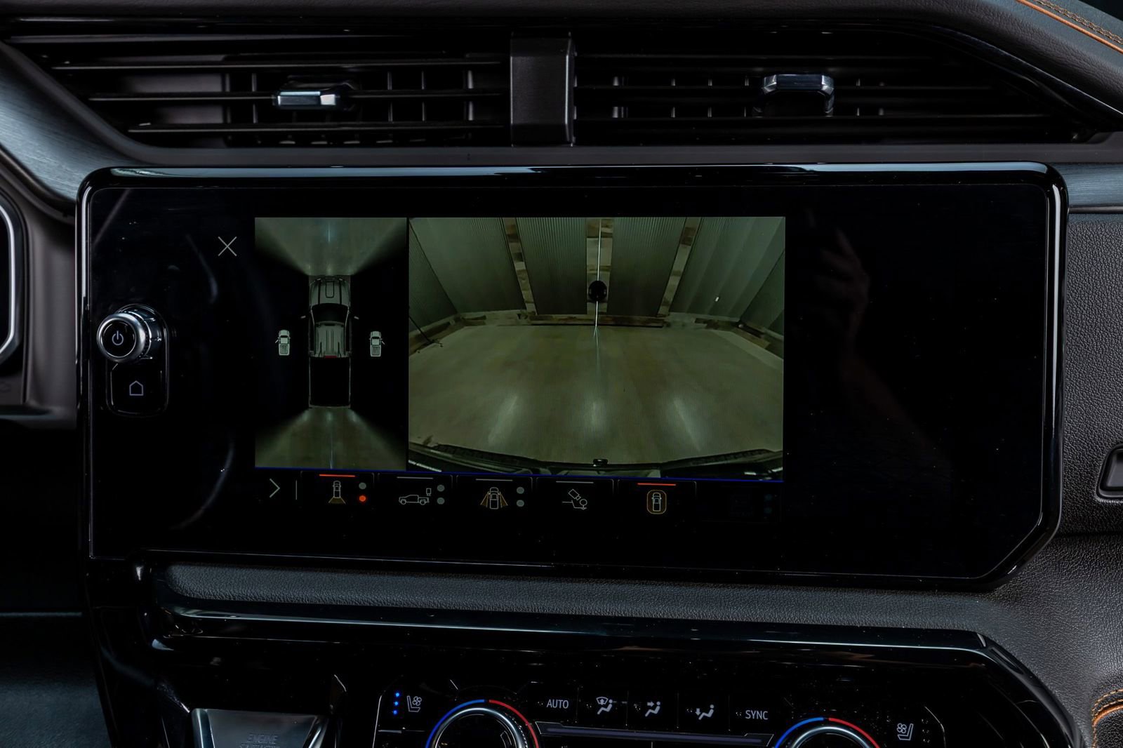 Used 2026 GMC Sierra 2500 AT4 w/ AT4 Premium Plus Package image 25