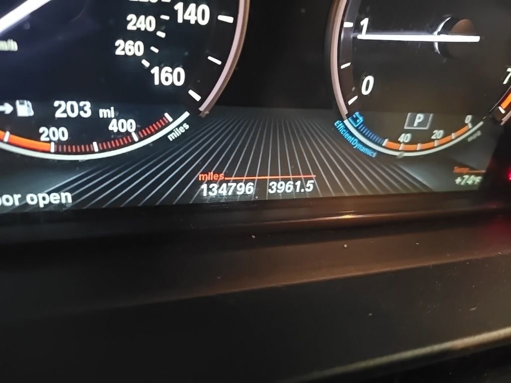 Used 2014 BMW 528i xDrive Sedan image 4