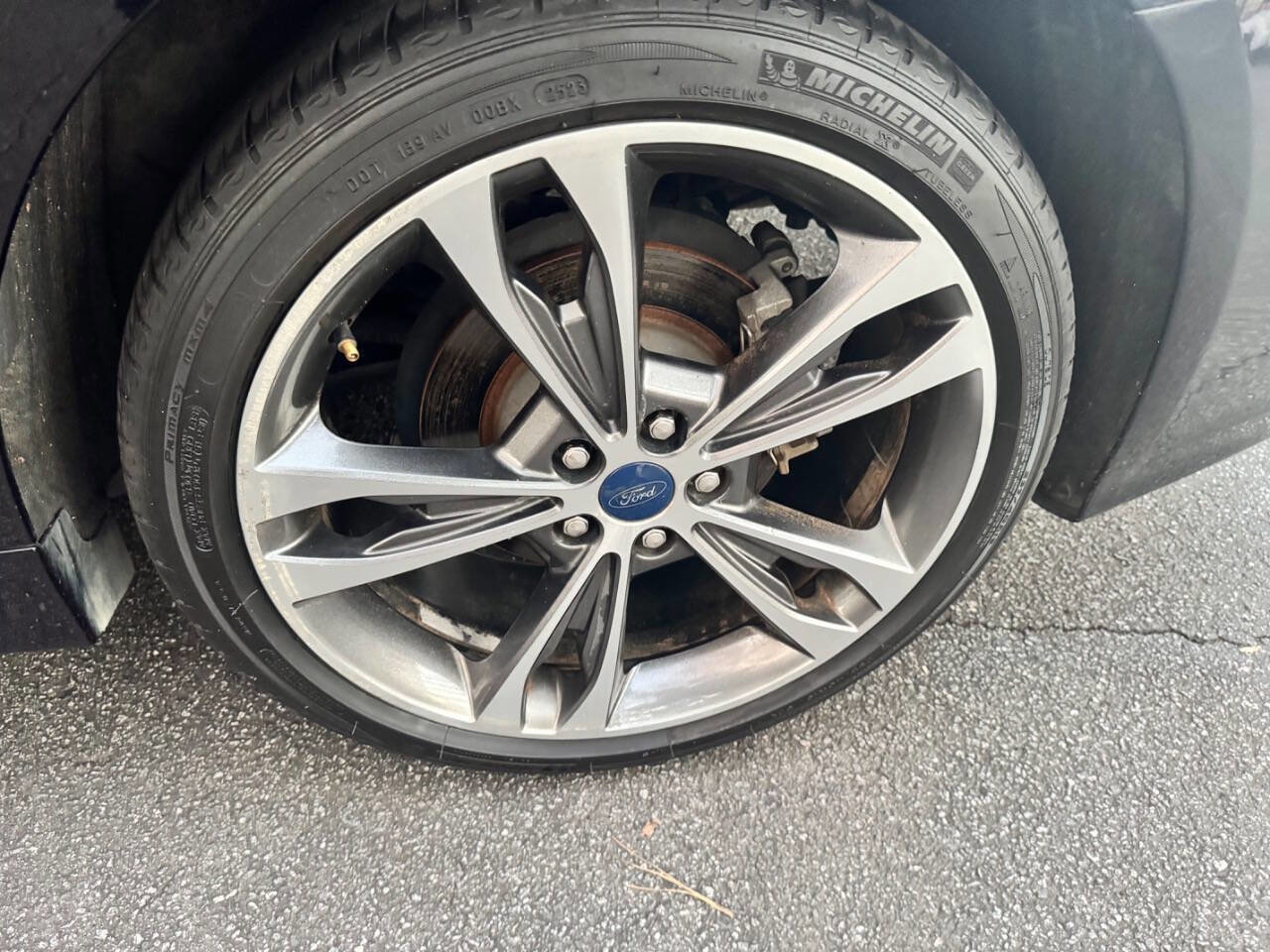 Used 2020 Ford Fusion Titanium image 23