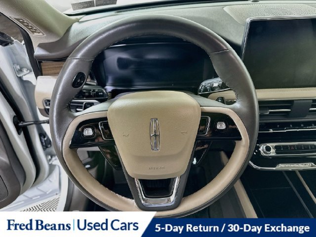 Certified 2023 Lincoln Corsair Reserve w/ Equipment Group 201A AWD/4WD image 16
