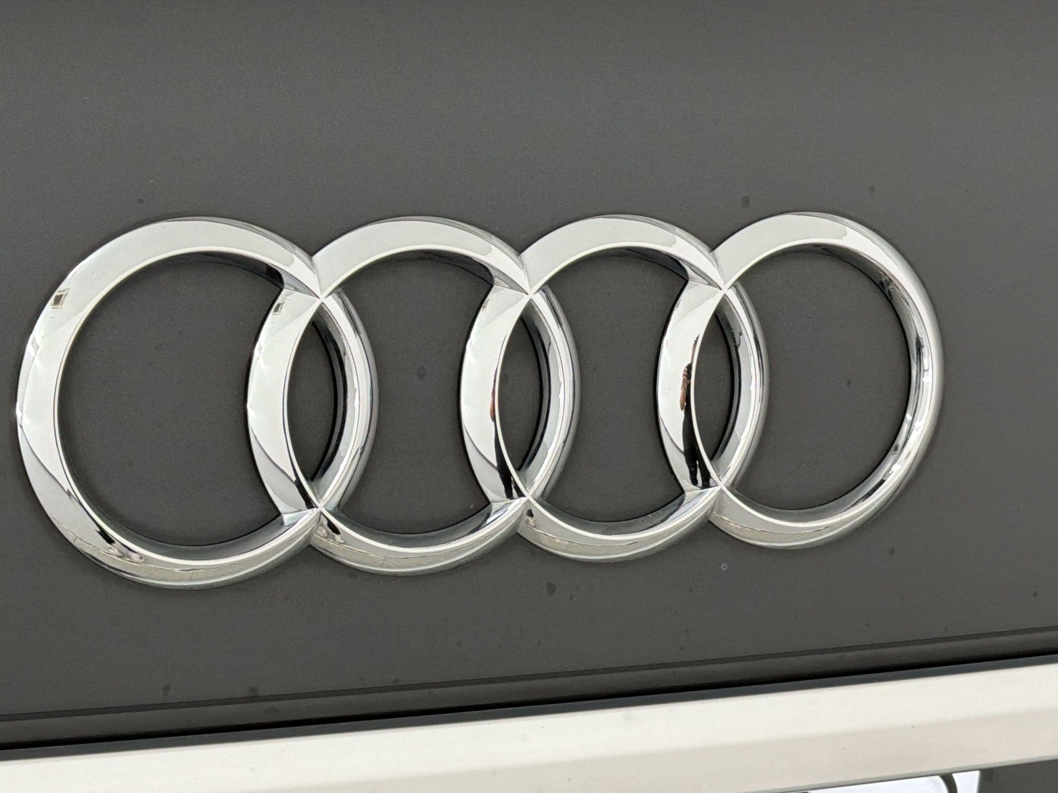 Used 2021 Audi Q5 Prestige w/ Prestige Package AWD/4WD image 37