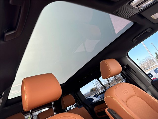 New 2025 Volkswagen ID. Buzz Pro S Plus image 14