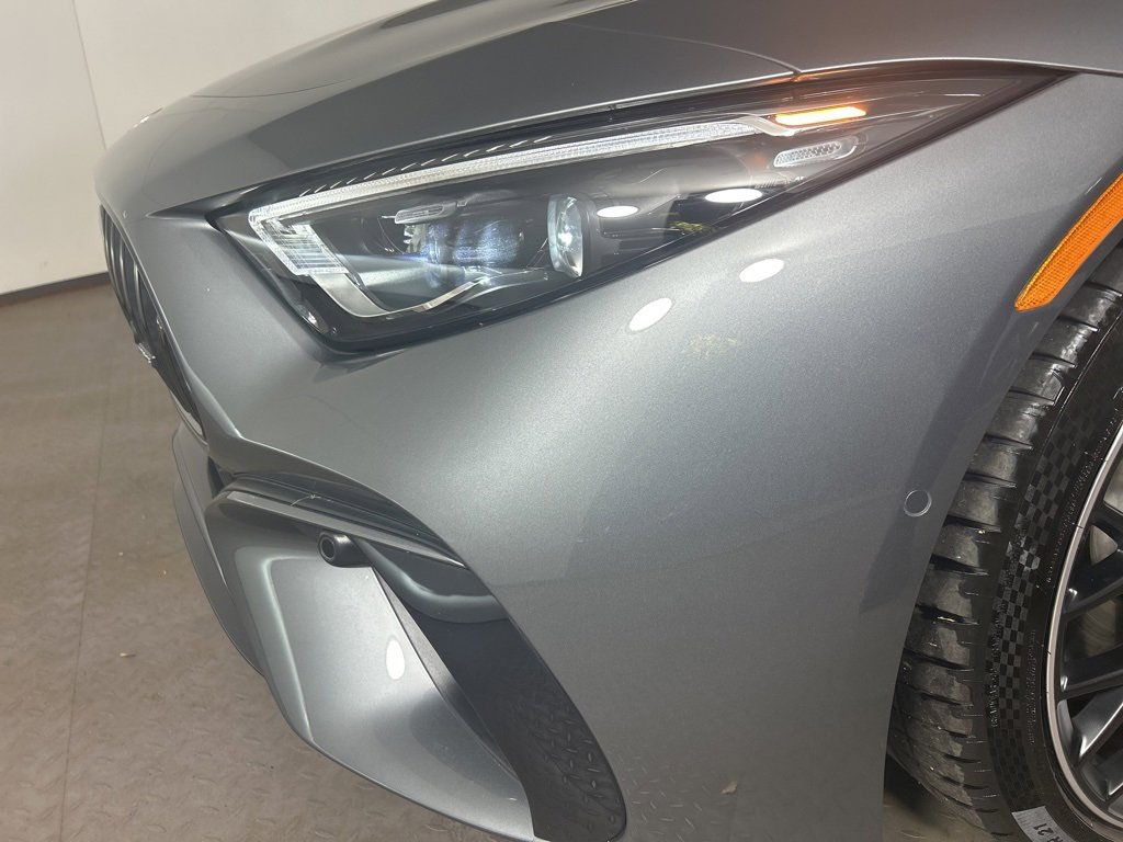 Used 2022 Mercedes-Benz SL 63 AMG 4MATIC image 28