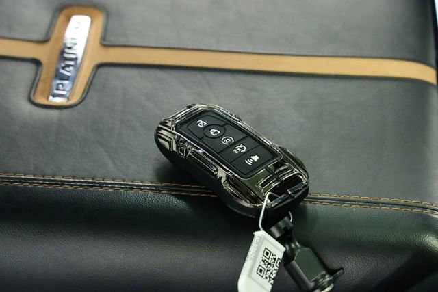 Used 2024 Ford F450 Platinum image 47