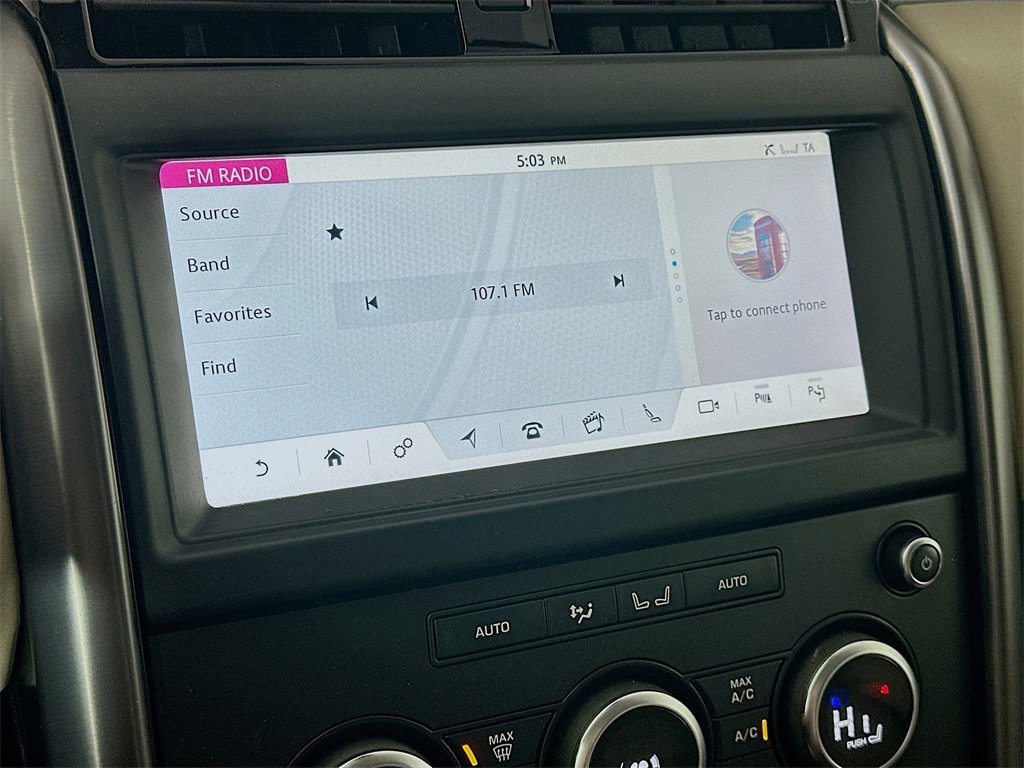 Used 2020 Land Rover Discovery Landmark image 17