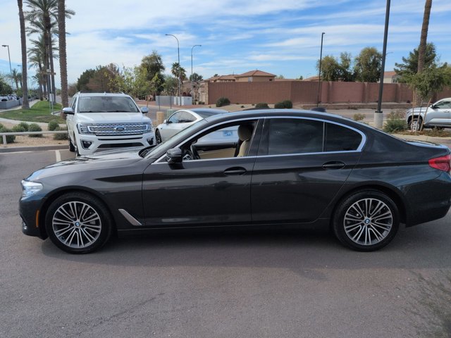 Used 2019 BMW 530i image 10