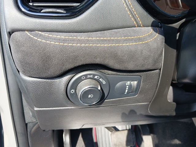 Certified 2022 Dodge Durango R/T w/ Hemi Orange Plus Package image 42