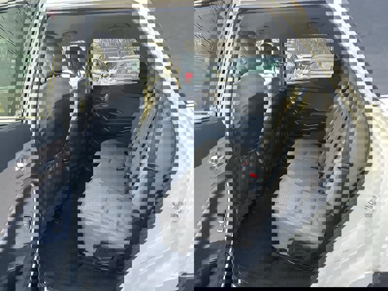 Used 2016 Hyundai Santa Fe SE image 10