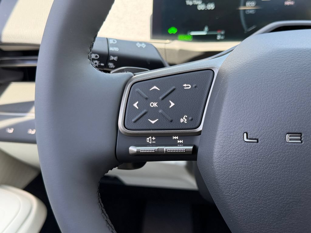 New 2026 Lexus ES 350h AWD w/ Cold Area Package image 16