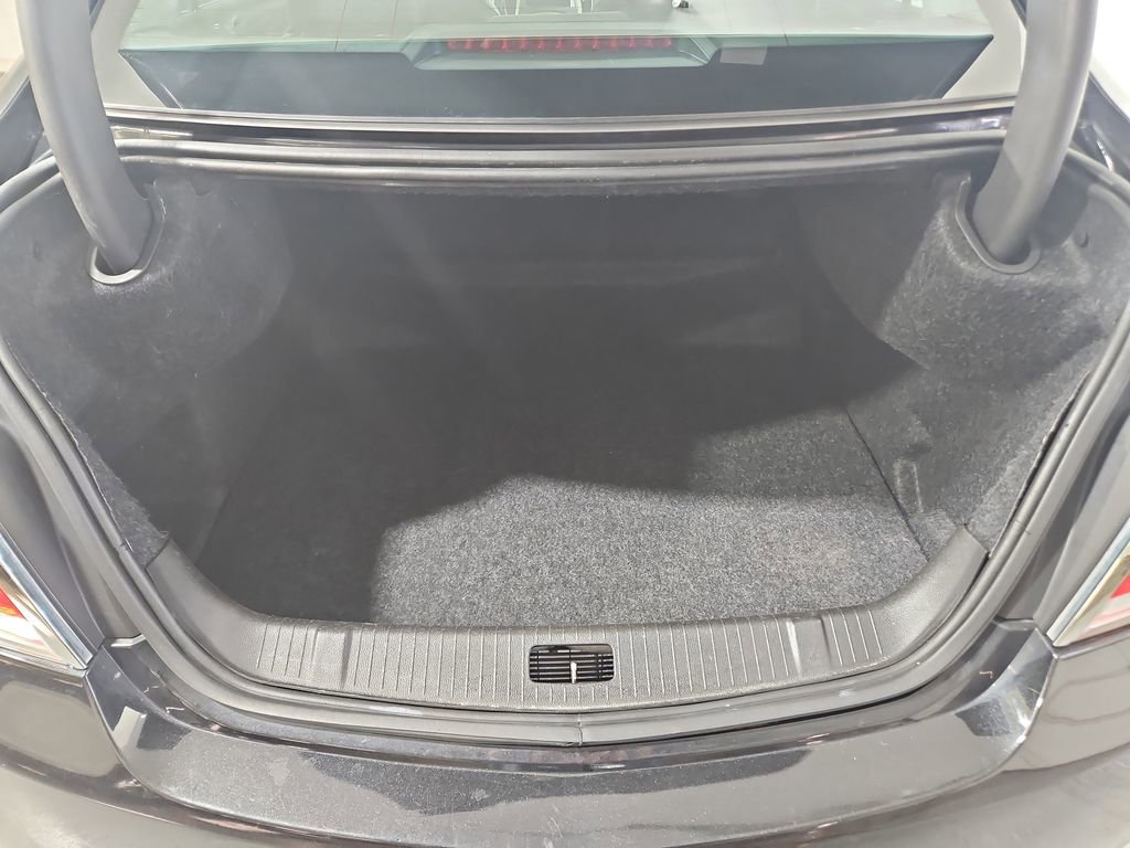 Used 2013 Buick LaCrosse Touring image 24