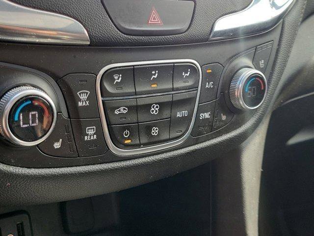 Used 2018 Chevrolet Equinox Premier FWD image 31