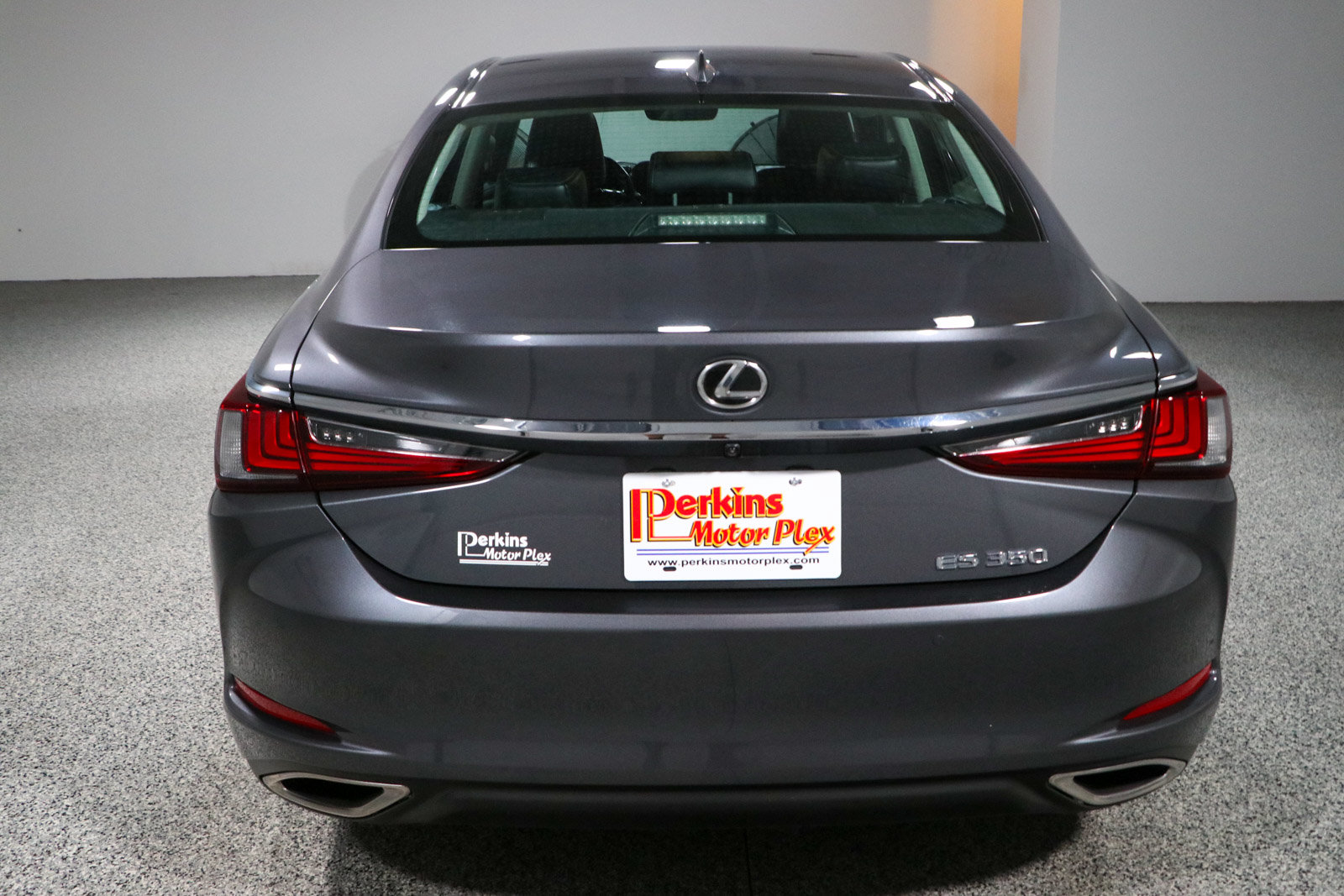 Used 2024 Lexus ES 350 w/ Premium Package FWD image 8